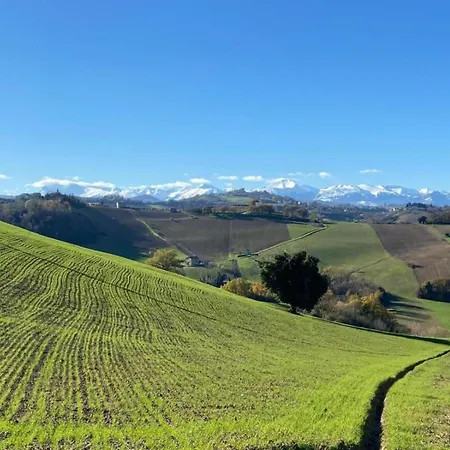 Terrace Retreat In The Marche Ca Raffaele